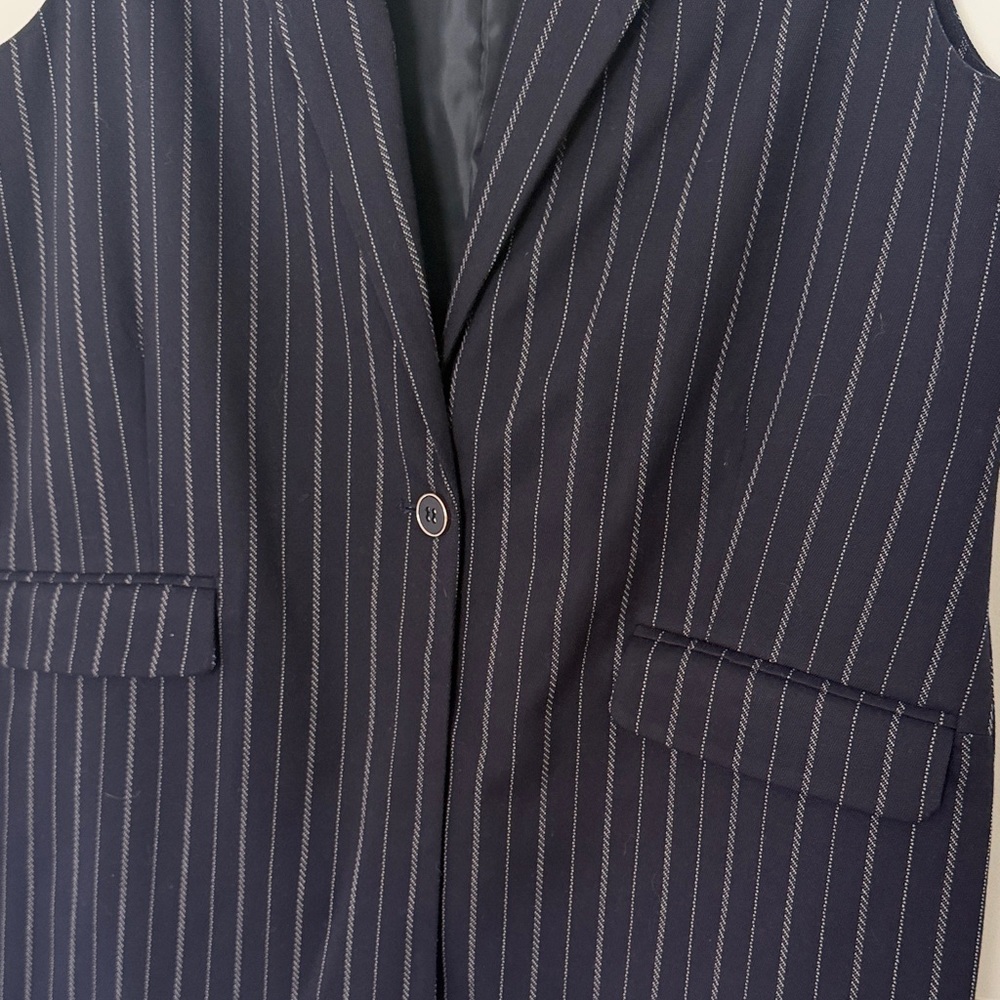 Liz Claiborne Navy Pinstripe Vest - Picture 3 of 5